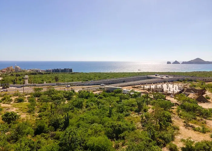 Apartamento Stunning 2 Bedroom, 2 Bathroom Just A 5 Minute Drive To The *